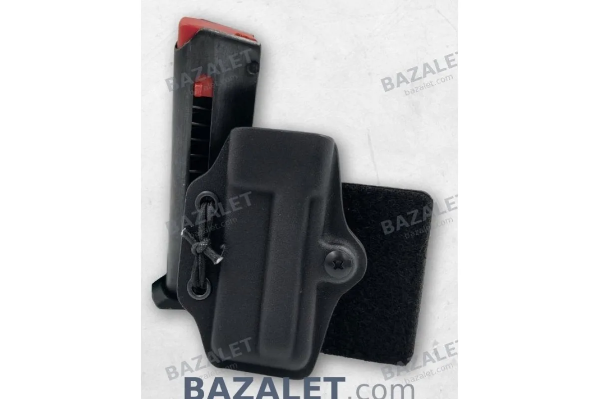 TD Russia Remora Kydex Magazine Pouch on a Hook-and-Loop Panel